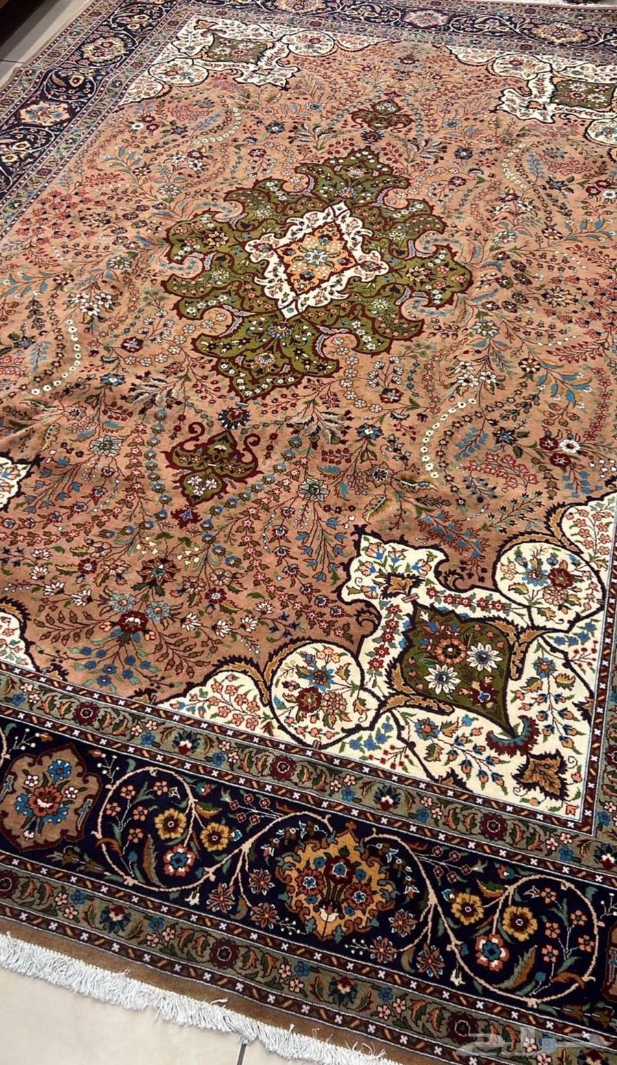 Luxurious handmade Iranian wool carpet63165456265217112