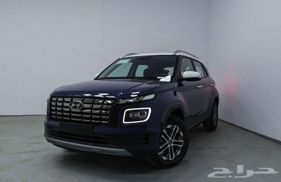 Hyundai Venue fully loaded Premium with sunroof 202463245239270402111