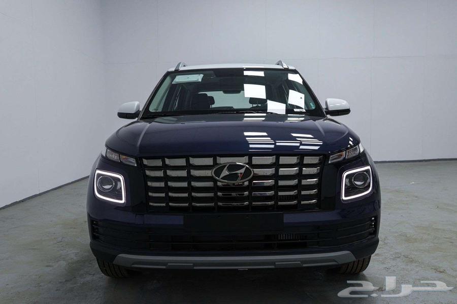 Hyundai Venue fully loaded Premium with sunroof 202463245239270402112