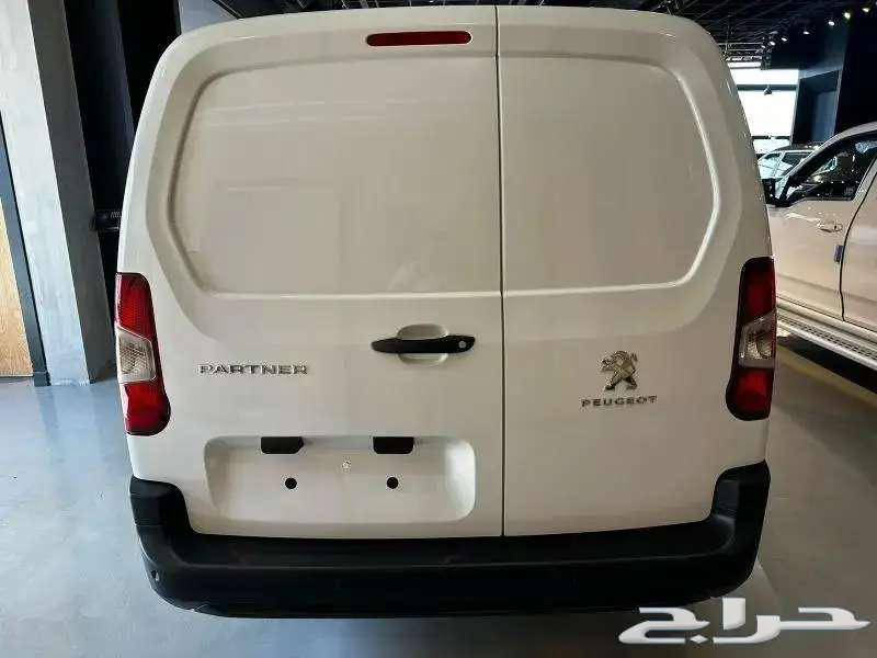 Peugeot Partner 2024 diesel vehicle63238614144003113