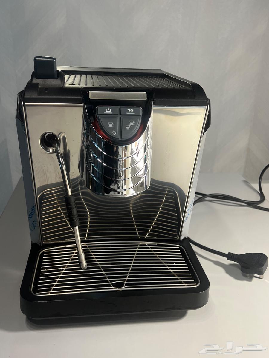 Coffee maker, espresso grinder, and drip coffee grinder63161294052610112