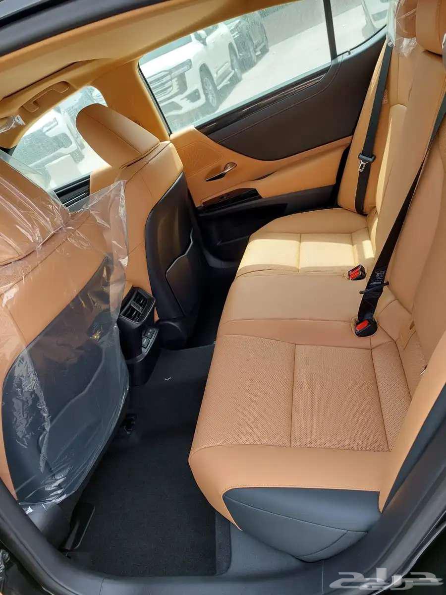 Lexus 2024 Standard Black with no down payment on Al Rajhi63240146605955112