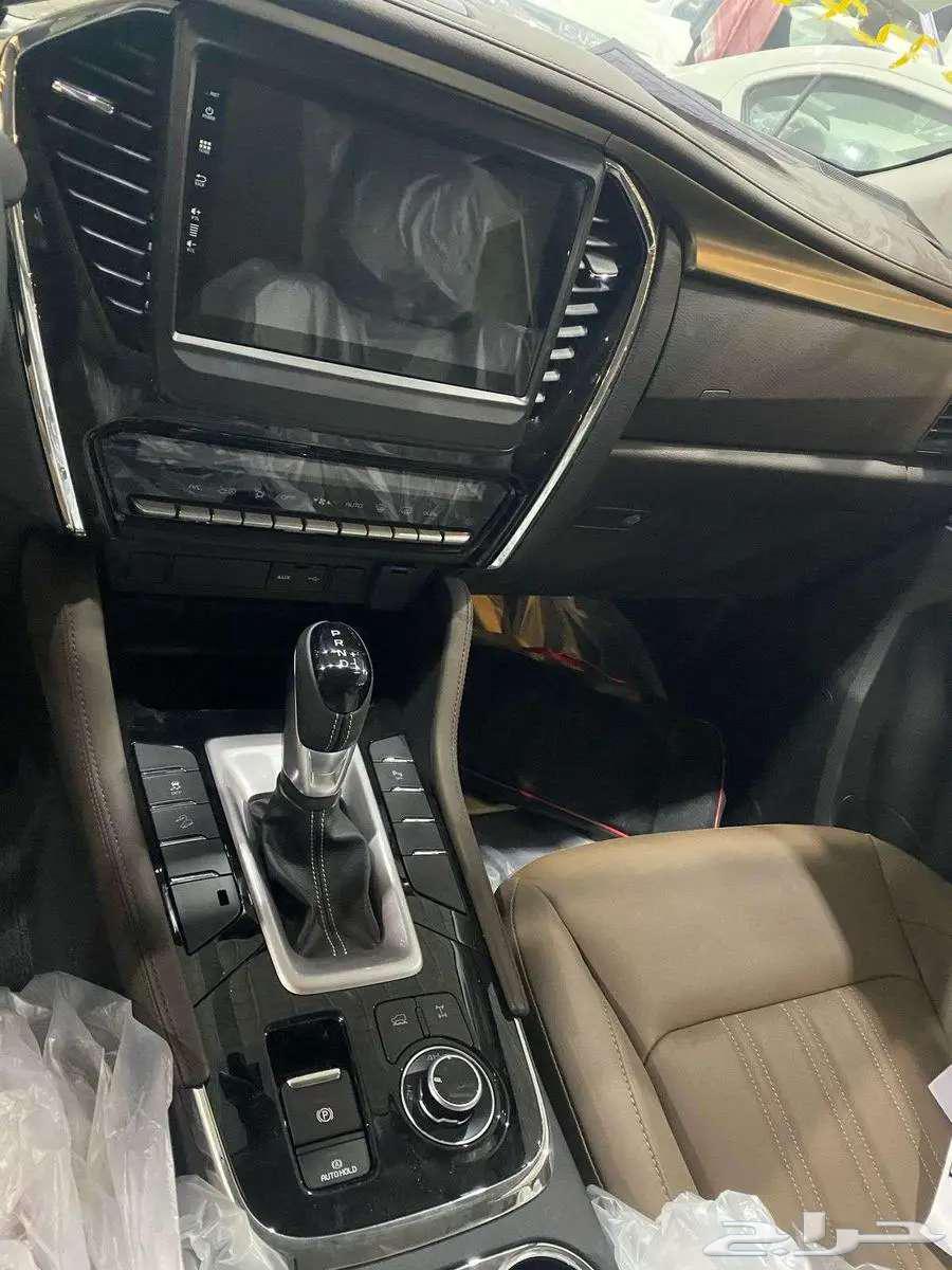 Isuzu MU-X Full Option Double 202463239104310275113