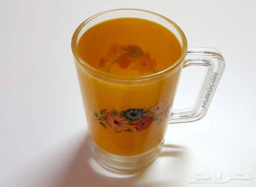 Old traditional cups and yogurt containers63161738581505111