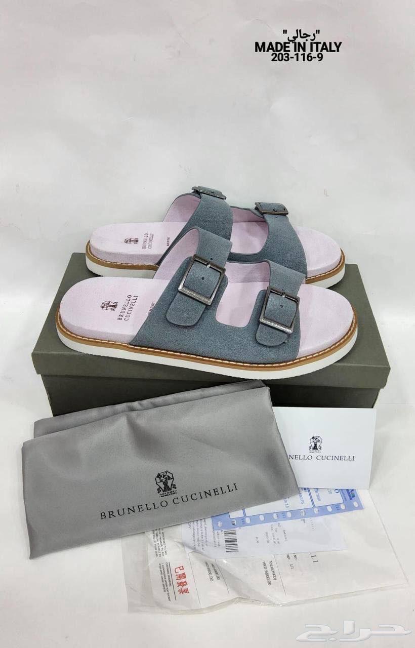Italian Brunello Cucinelli shoes are available.63160823940099112