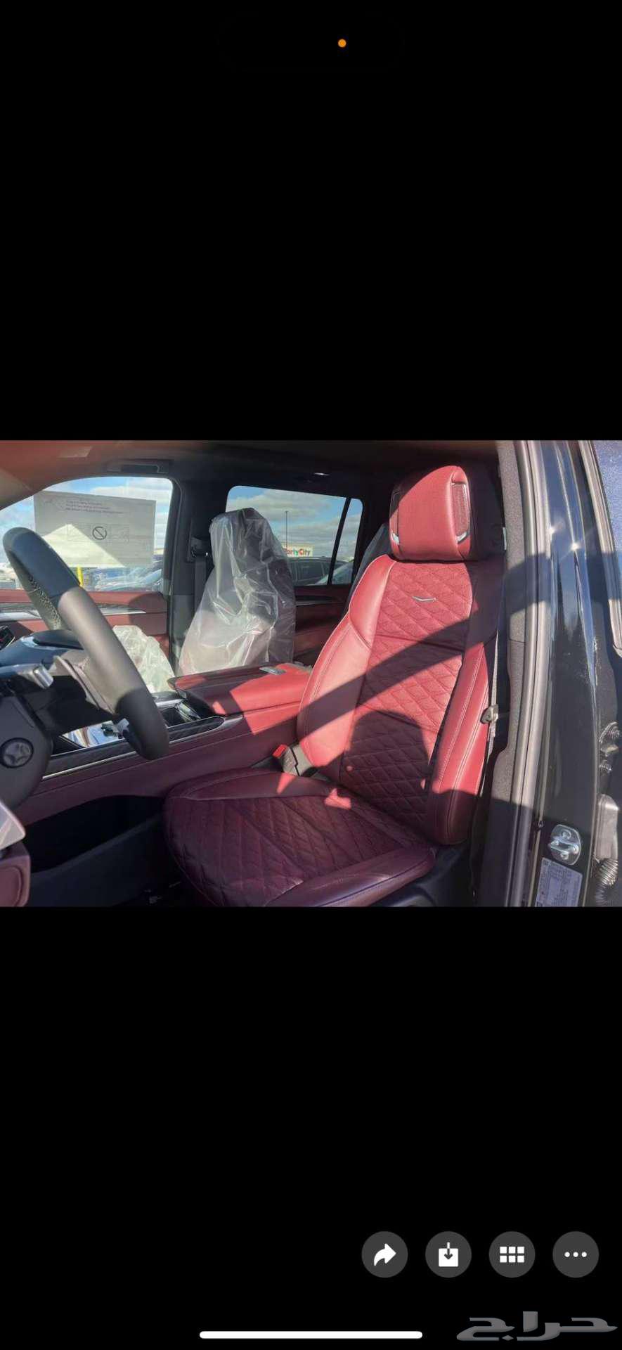 Cadillac Escalade 2025 V and sport63233664010371111