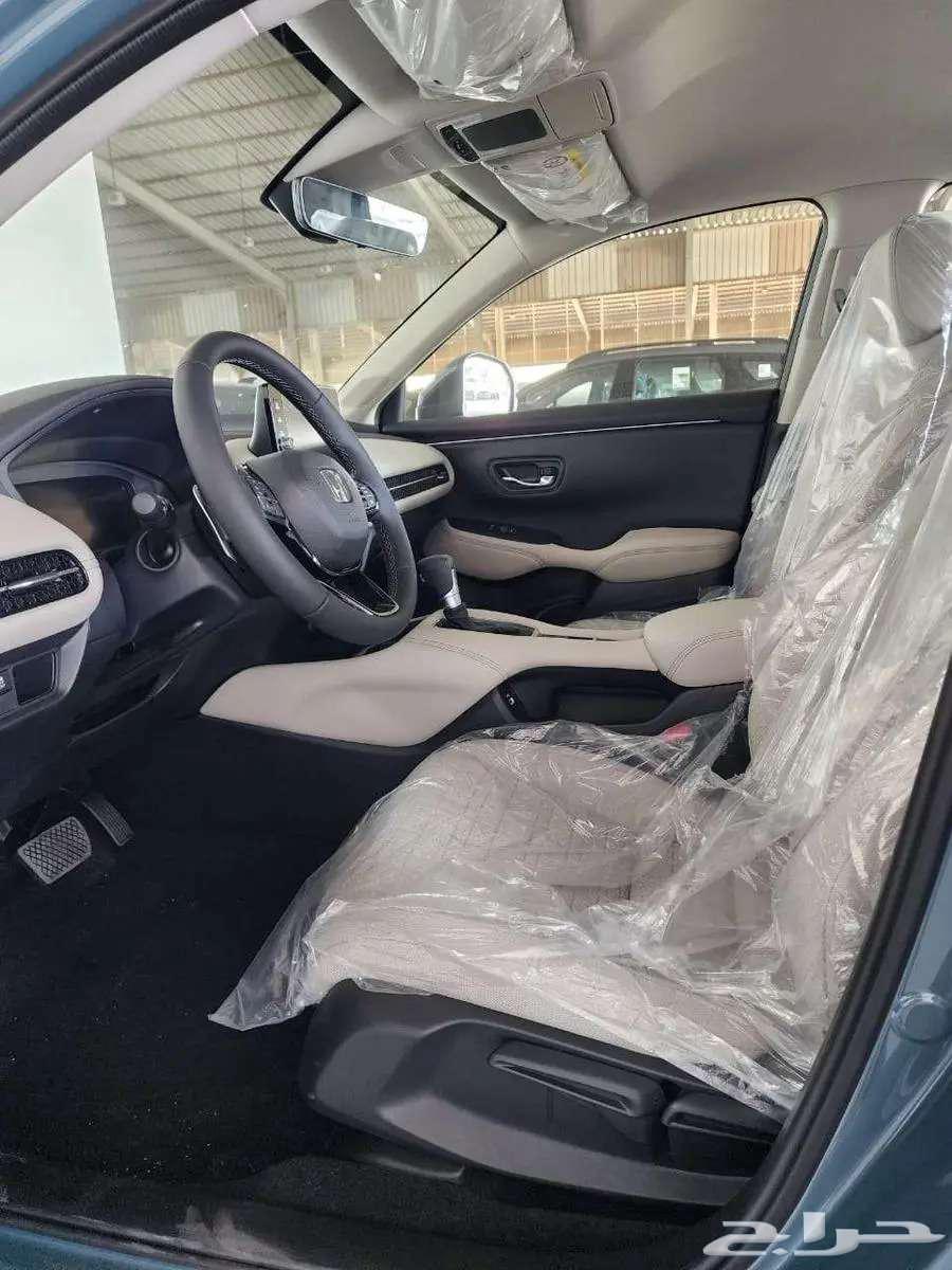 هوندا ZRV LX ستاندر موديل 202463236635554433114
