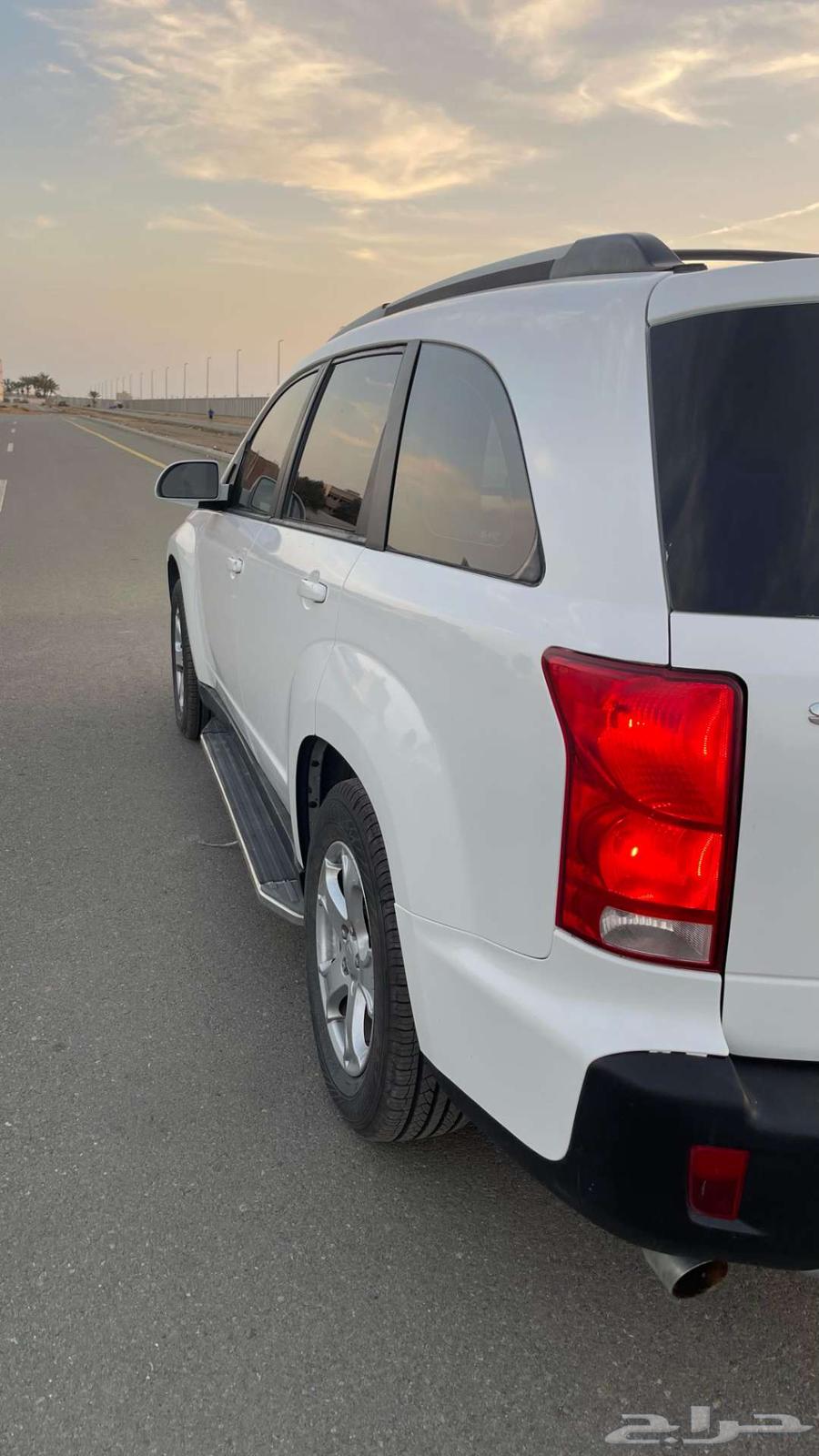 سيارة سوزوكي XL763238630297730112