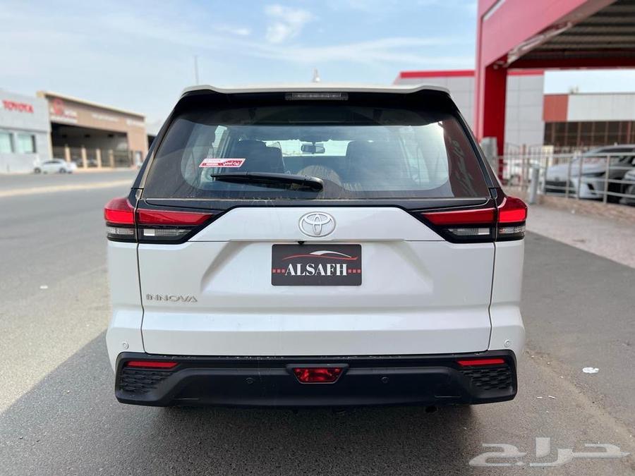 Toyota Innova with GL trim, 2024 model, the lowest price63234629326978113