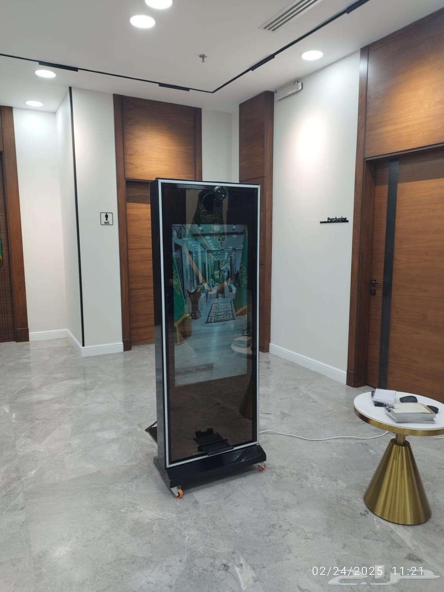 Book the latest smart photo booth devices in Riyadh63157215822081112