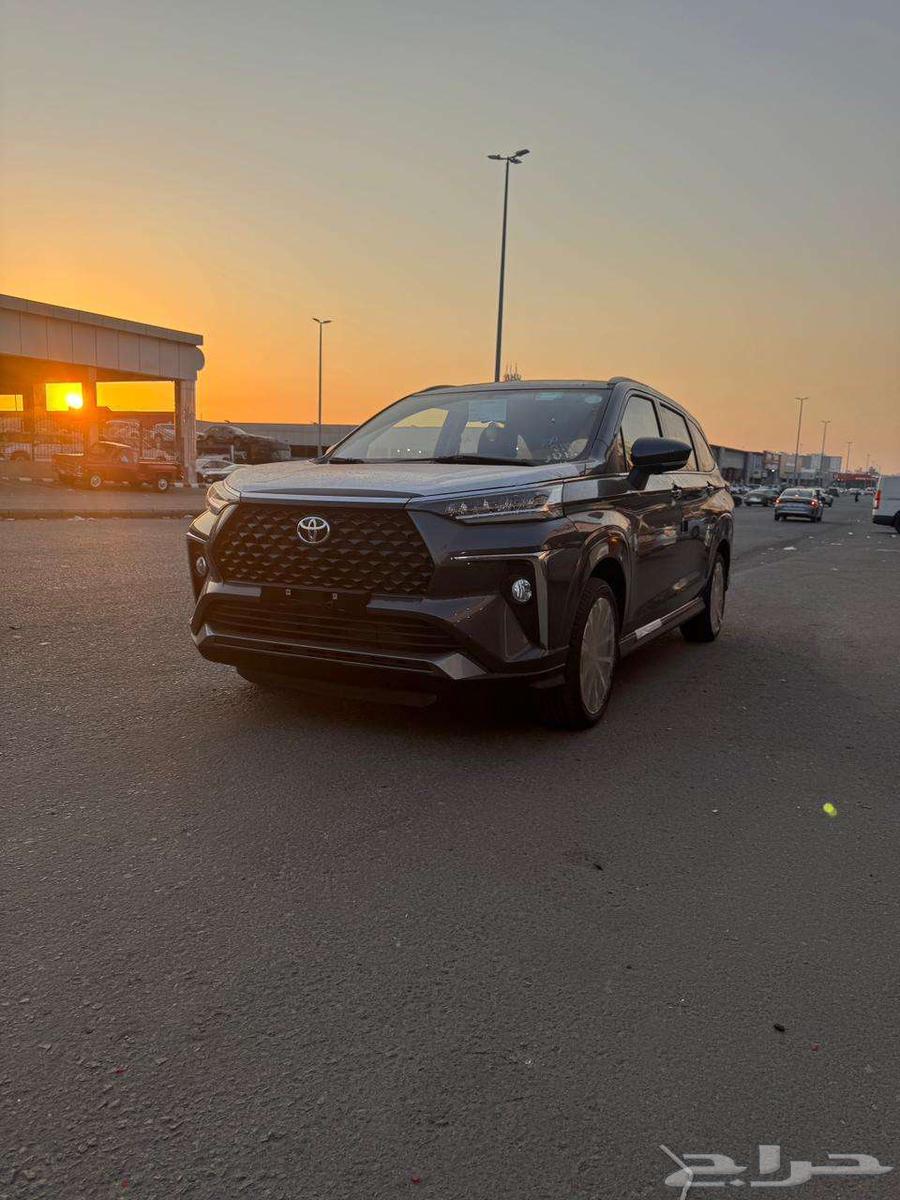تويوتا فيلوز 1500 cc .رصاصى موديل 202463231232904707112