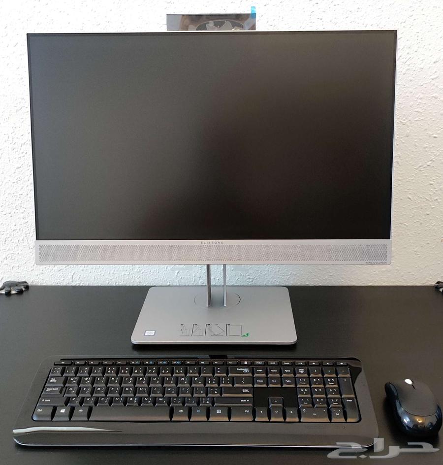 Clean HP desktop computer with excellent specifications and 24-inch screen63142797184131111