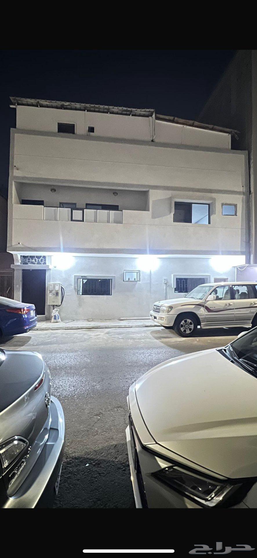 عمارة بالخبر الشمالية للبيع63009819684098111