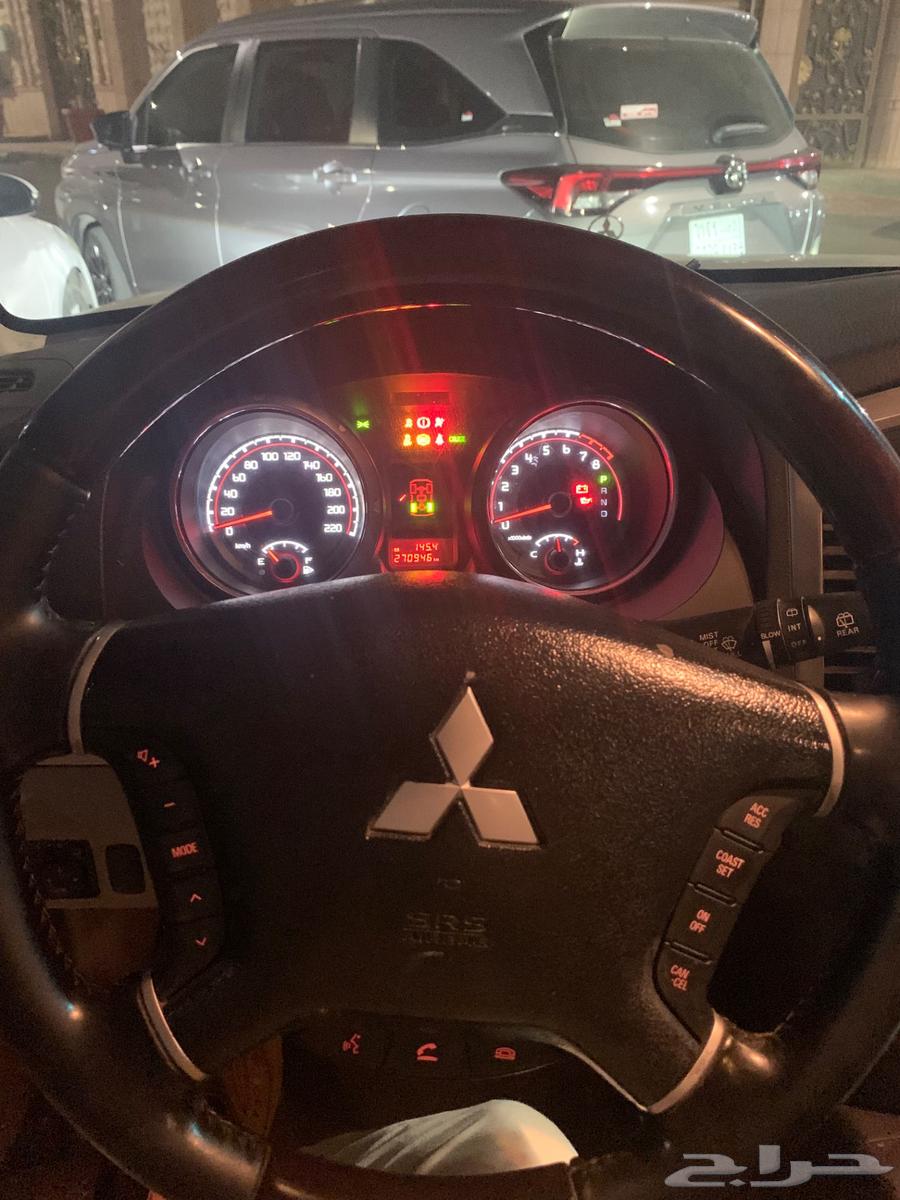 Mitsubishi Pajero 2016 GLS63224348971651111