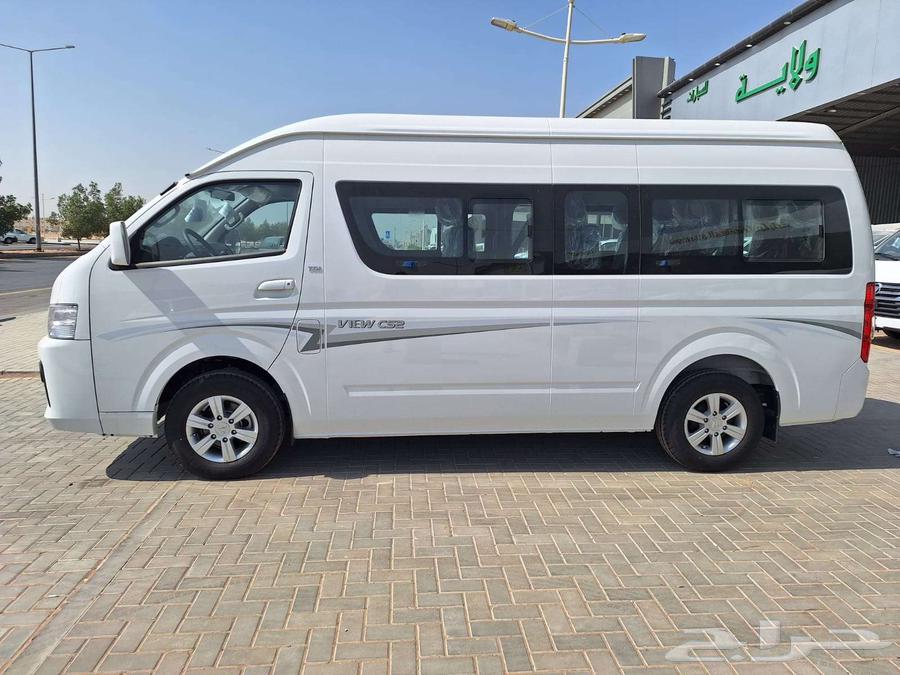 13-passenger diesel Photon bus model 202563227294191233111