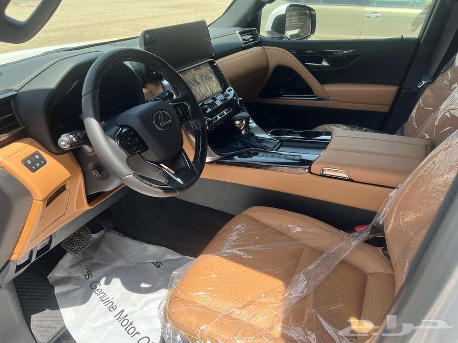 لكزس LX600 BB سعودي 2025 ابيض داخل جملي63224867338883114