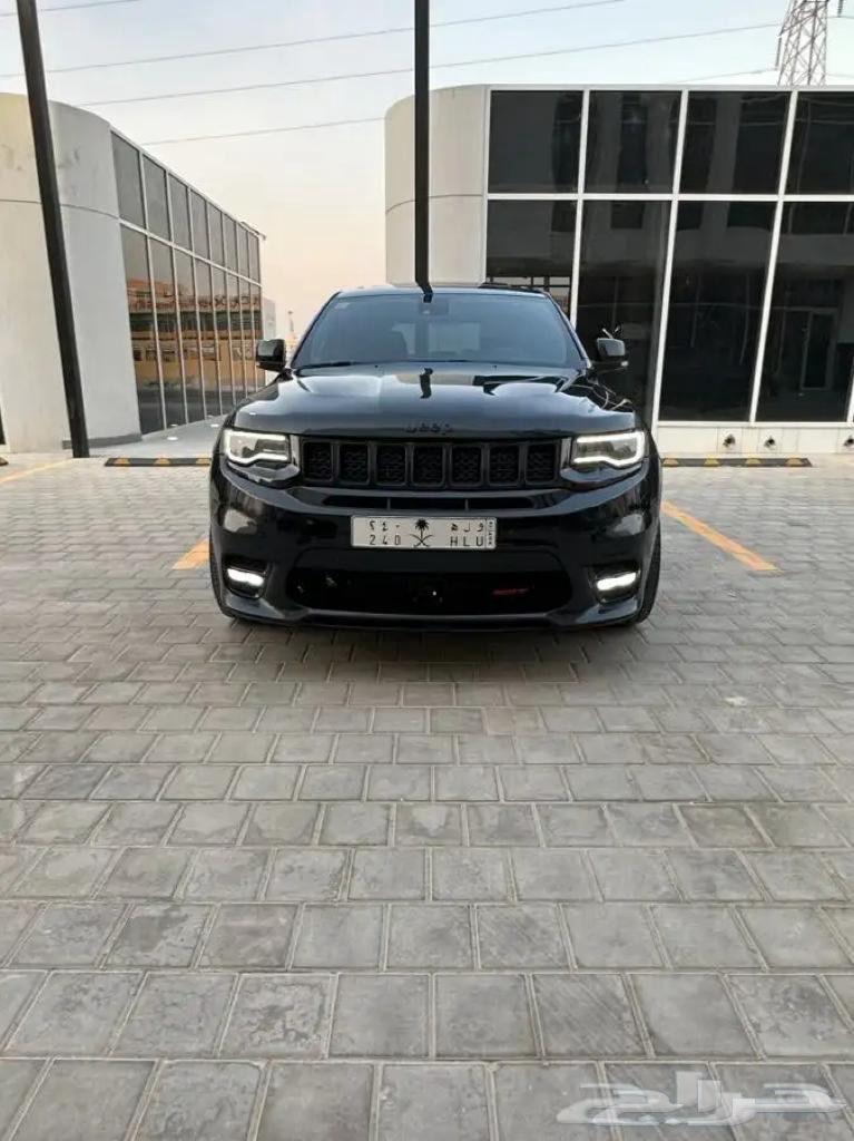 Jeep Grand Cherokee SRT 201563224888194179112