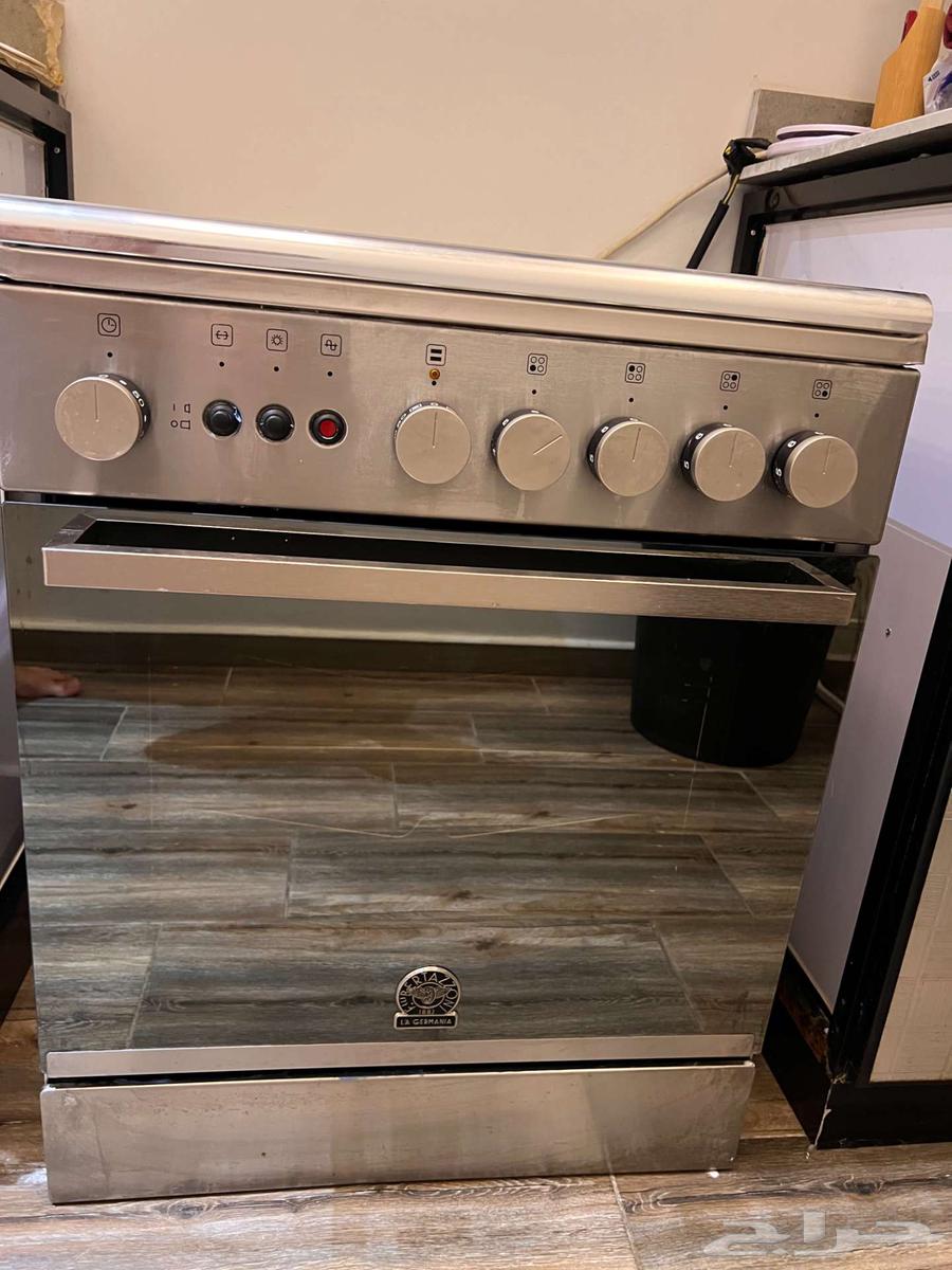 Electric oven with 4 burners for sale, European brand63150715714691112