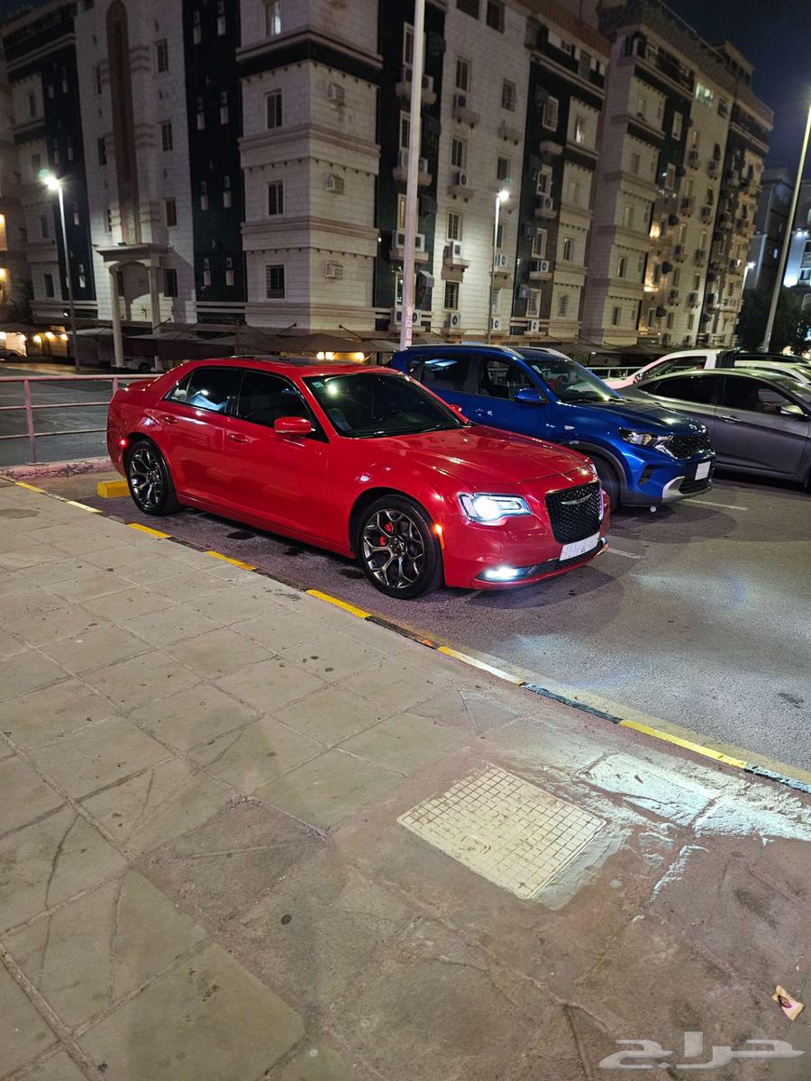 كراسيلر 2018 فل كامل 300s. تم البيع63222879589891114