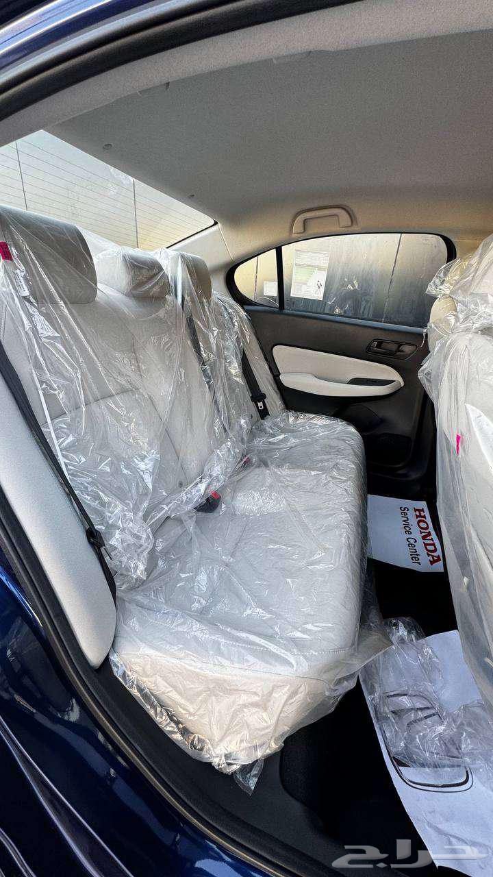 Honda City DX 2024, all colors are available63218838615938111