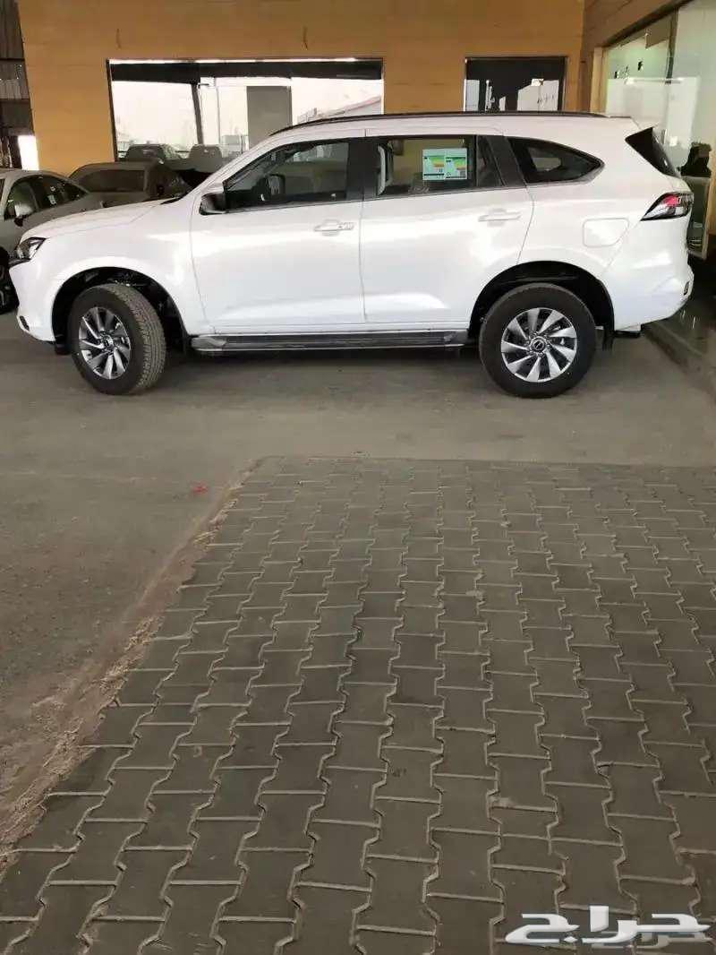 Isuzu MUX full option double diesel 2024 available at Al-Hassan63220344005635111