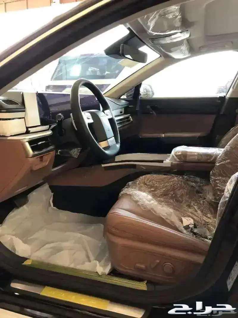هيواندي ازيرا كلاسيك أسود 2025 بقسط 2080 لدى الحسن63219846870530112