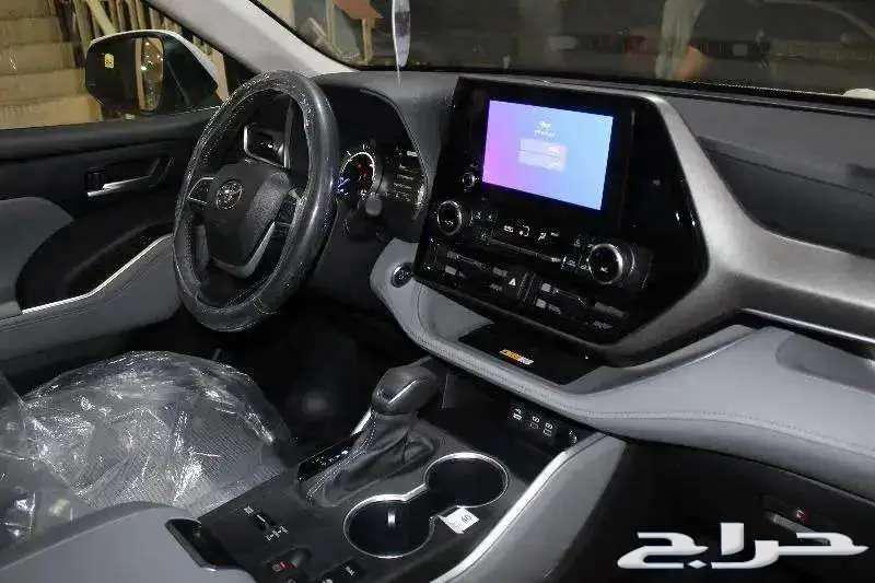 تويوتا هايلندر GLE موديل 202463219389677315113