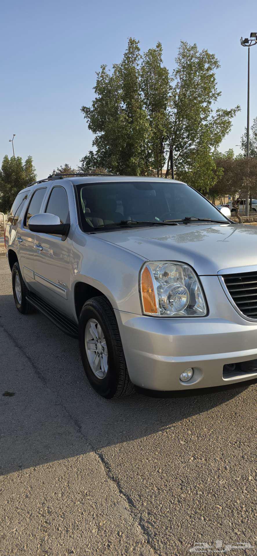 GMC Yukon 201263220870072577114
