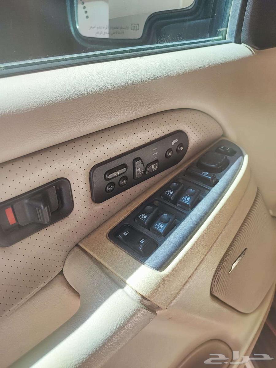 Cadillac Escalade 200463222401309315111