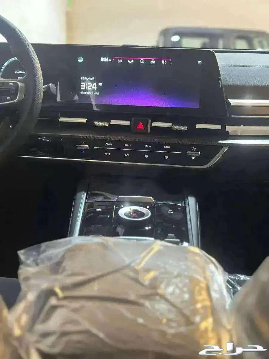 كيا سبورتاج نص فل بانوراما 202563219376235907114