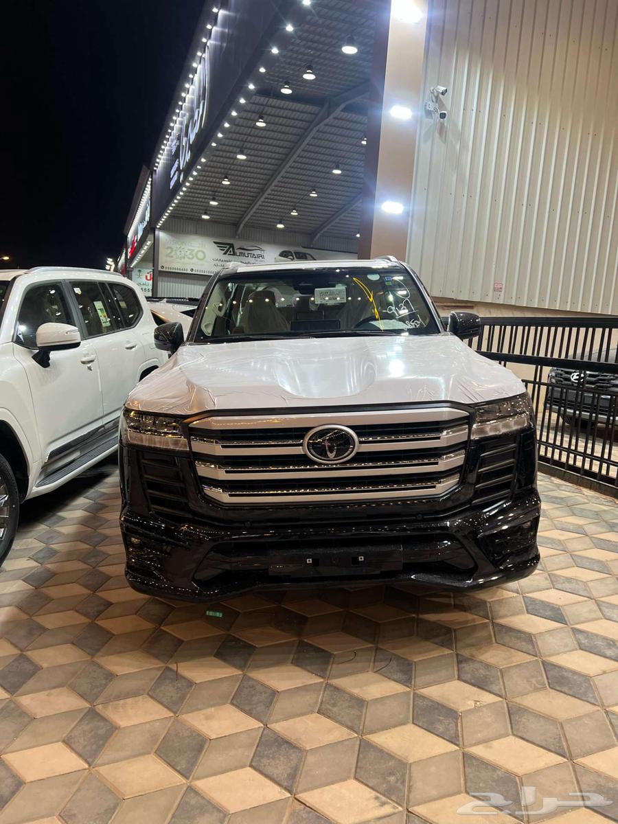 تويوتا لاندكروزر فل كامل S( اقساط) 202563219869780481112