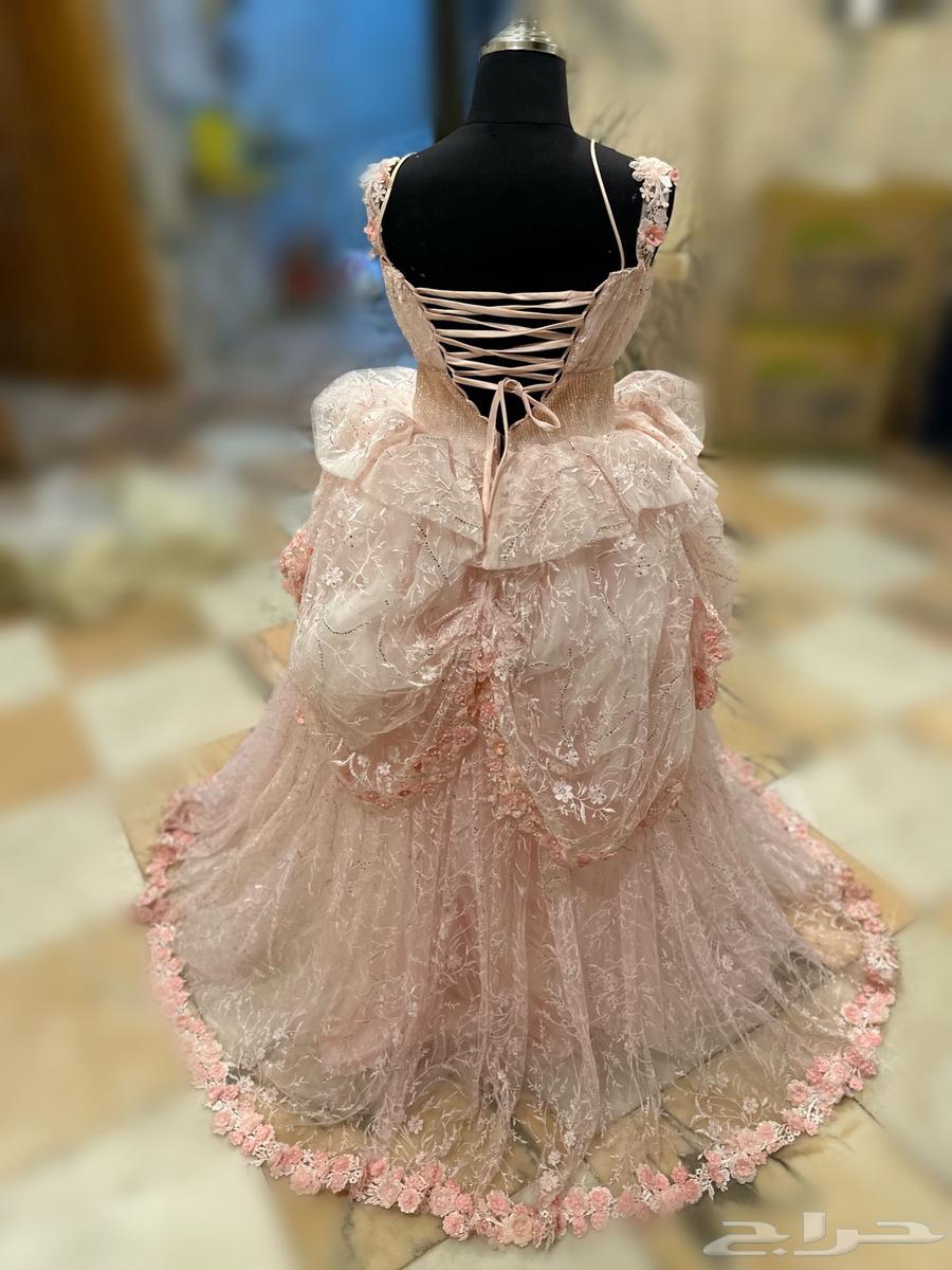 Queen dress63143733150850111