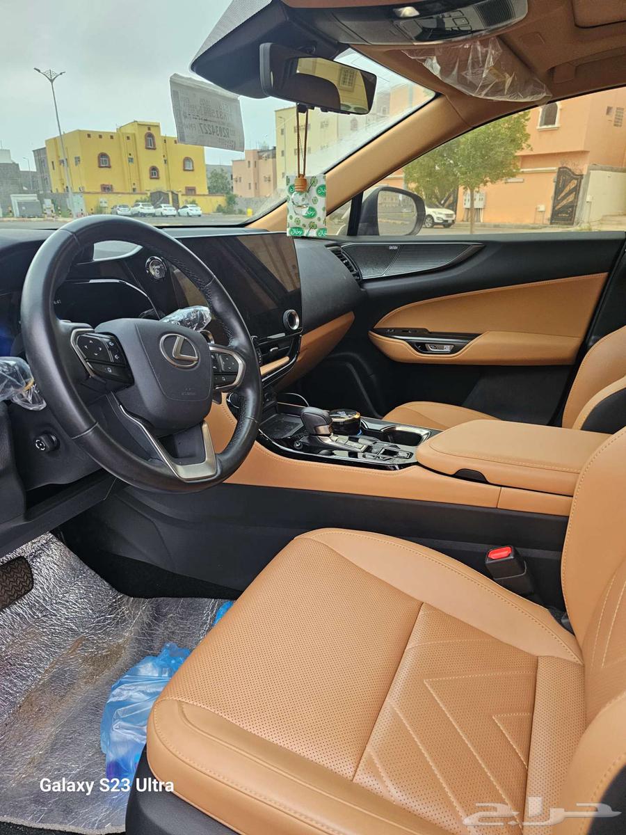 لكزس إن إكس HH Hybrid exective63219392947202111