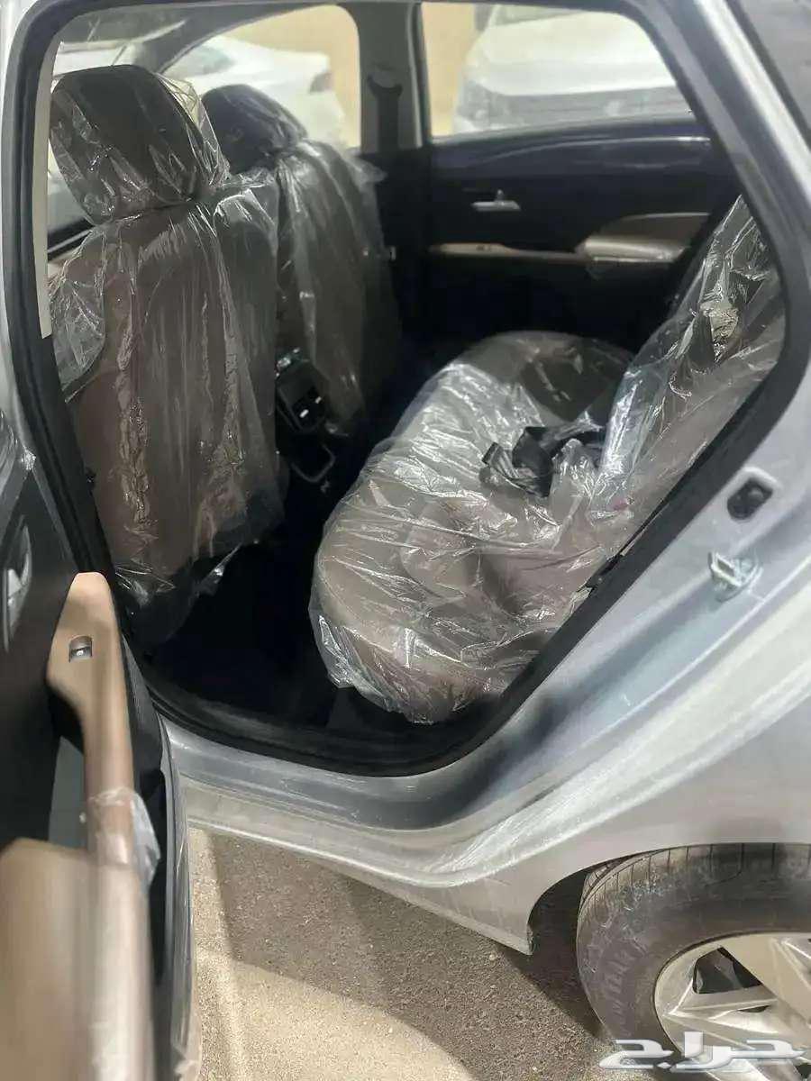 Hyundai Accent Elite 2025 model, cash and installment available63221365909122113