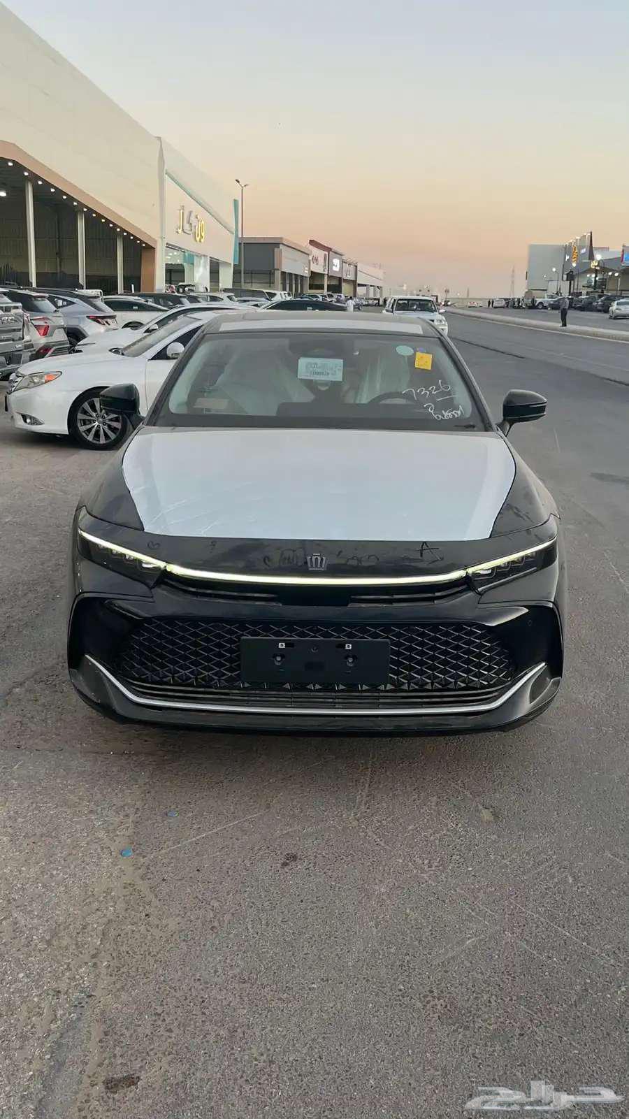 تويوتا كراون بريميوم هايبرد 2.5 موديل 2025 سعودي63219867273857111