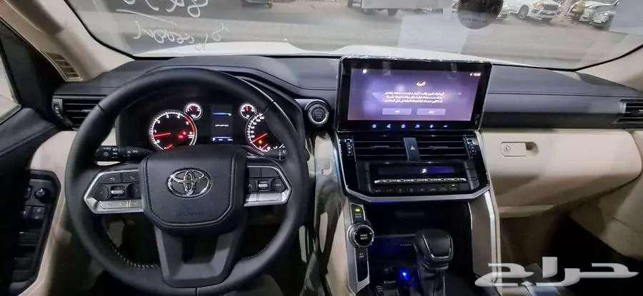 تويوتا لاند كروزر جي اكس ار (L2) بنزين 2024 GXR2 GXR463219375603331113