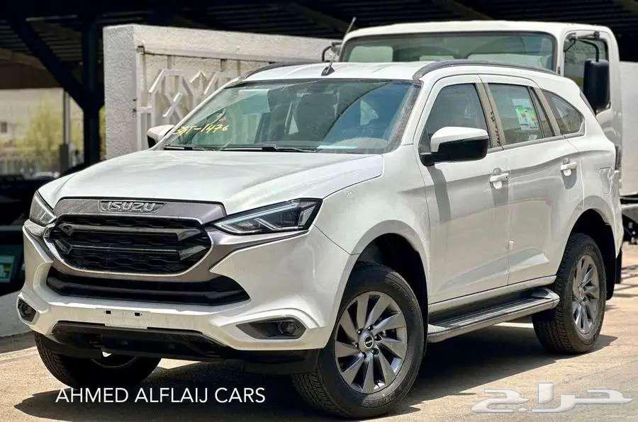 ايسوزو ام يو اكس 2024 فل كامل دبل بسعر مناسب63219853779329111
