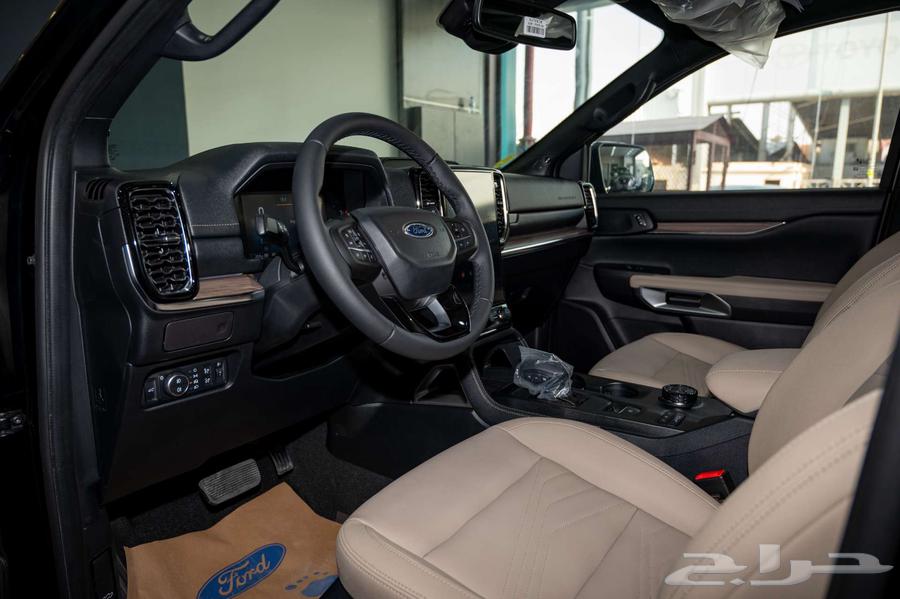 Ford Everest Limited 4X4 2.3 Model 202463221373797249112