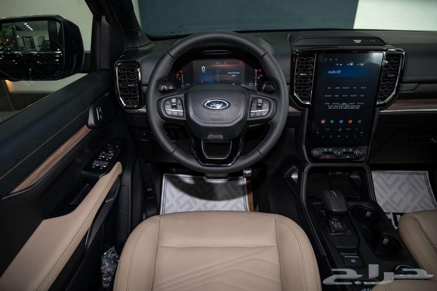 Ford Everest Limited 2.3 Model 2024... Installment offers63221380851074112