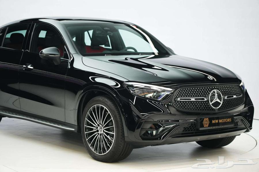 مرسيدس GLC 200 Coupe موديل 2025 أصفار خليجي أسود أحمر63220364217346112