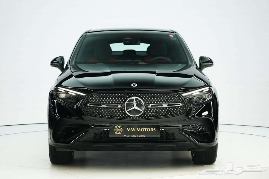 مرسيدس GLC 200 Coupe موديل 2025 أصفار خليجي أسود أحمر63220364217346111