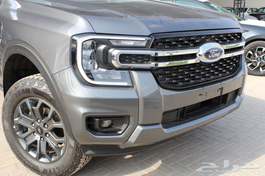 Ford Ranger half cab Gulf edition white gray 202363219364458883114