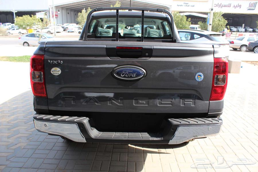 Ford Ranger half cab Gulf edition white gray 202363219364458883111