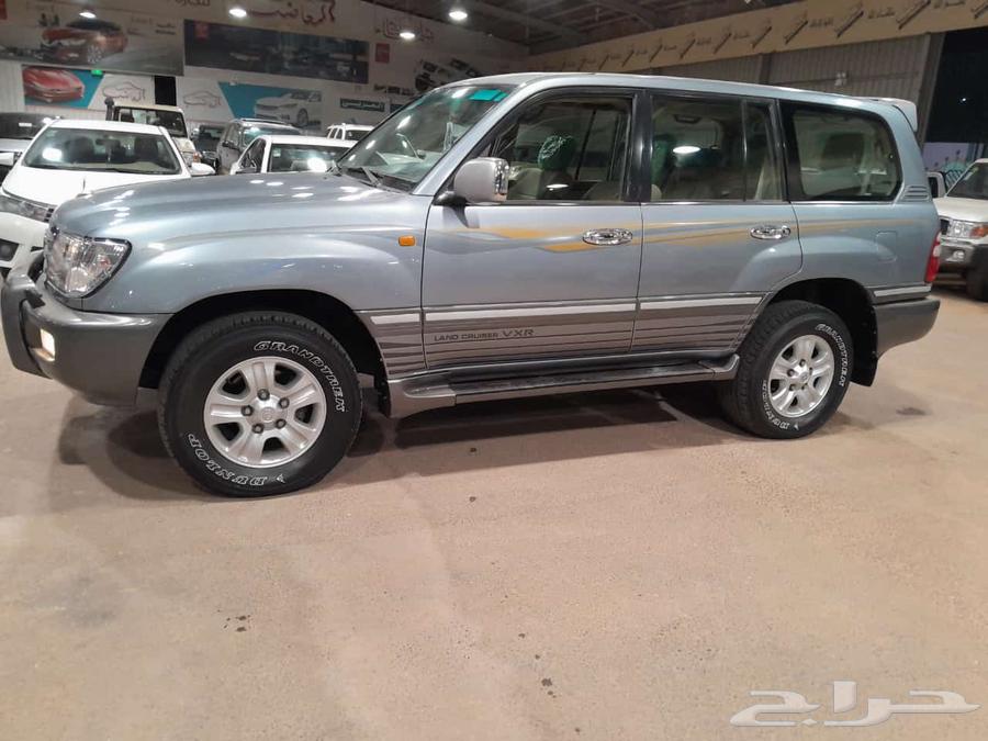 Toyota Land Cruiser 200563220363840514114