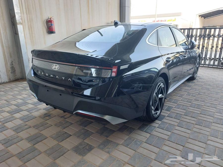 هونداي سوناتا سمارات اسود 202563218846430722113
