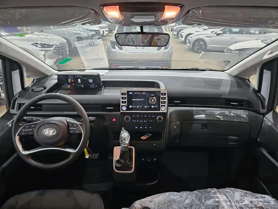 Staria Diesel Passenger 2025 Saudi63221898063746111