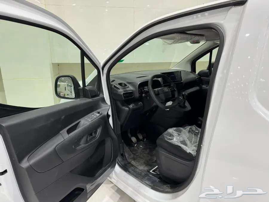 Fiat Doblò cargo diesel model 202563221361460995113