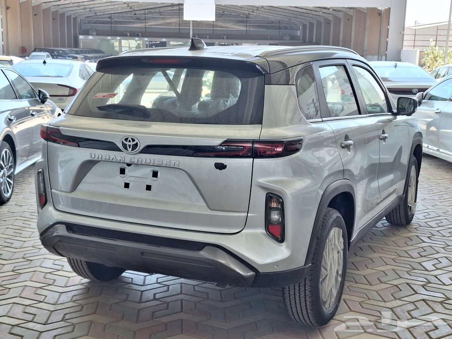 Toyota Urban 2025 full option, 1.5 engine, cash and installment available63220844995969112