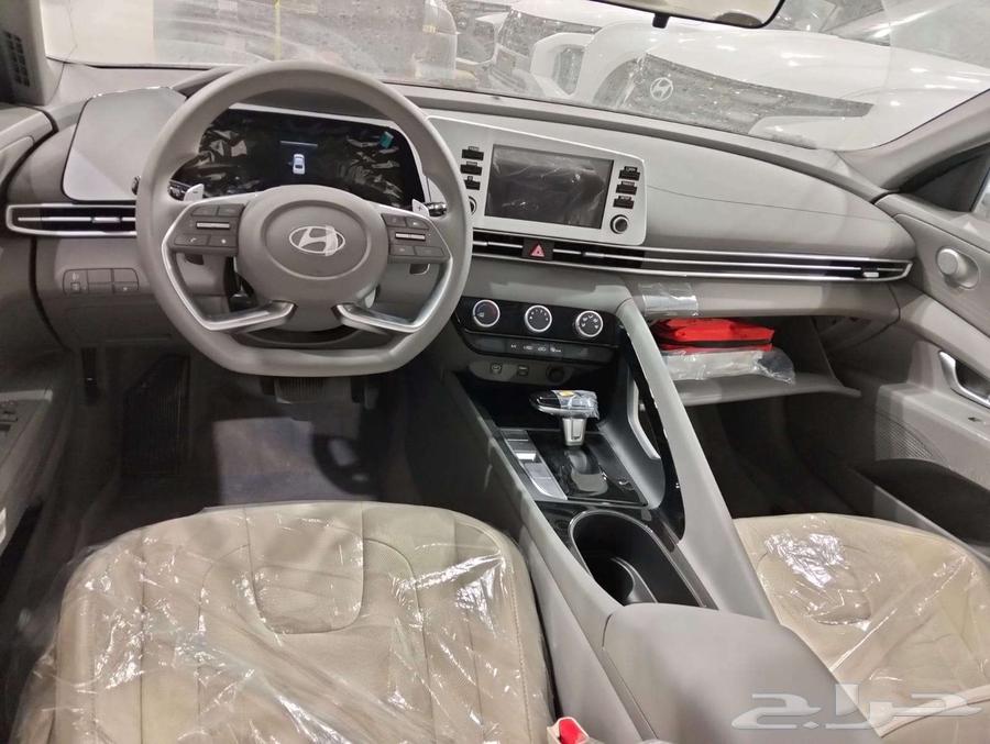 Hyundai Elantra 2025 Smart, special cash discount, Ramadan offers63220366779650112
