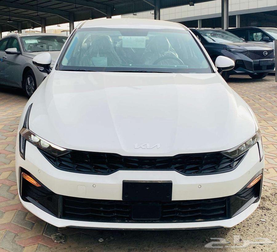 Kia K5 Standard upgraded and half option 2025 model, best prices for cash and installments.63221361555075114